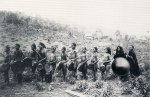 Đồng bào dân tộc thiểu số trên dãy Trường Sơn (ảnh do Yersin chụp vào những năm đầu thế kỷ XX)